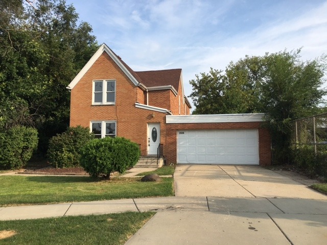 2556 E Ballard Rd, Des Plaines, IL 60016 photo 1