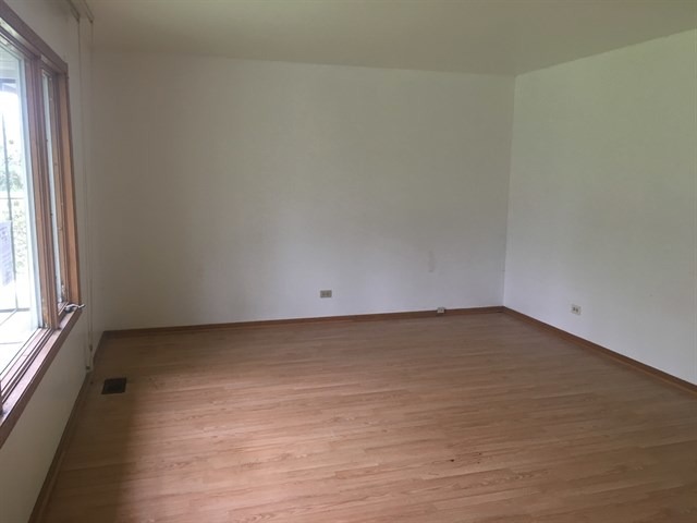 16508 Central Park Ave, Markham, IL 60426 photo 5