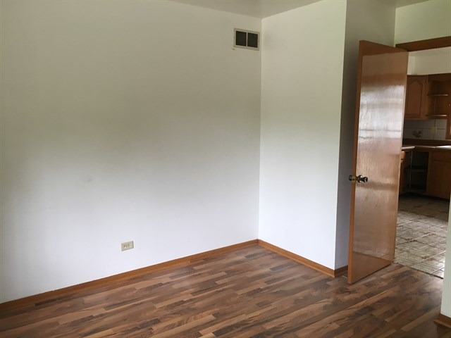 16508 Central Park Ave, Markham, IL 60426 photo 4