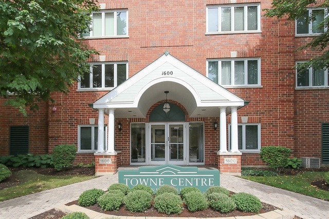 1600 E Thacker St #209, Des Plaines, IL 60016 photo 2