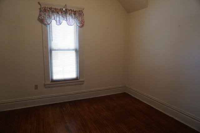 812 Spring St, Aurora, IL 60505 photo 14