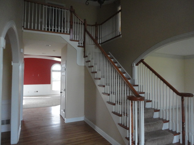 6519 Burning Tree Cir, Mchenry, IL 60050 photo 2