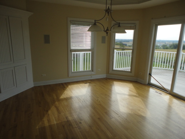 6519 Burning Tree Cir, Mchenry, IL 60050 photo 9