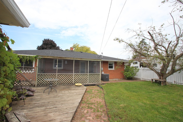 605 Chaney Ave, Crest Hill, IL 60403 photo 22