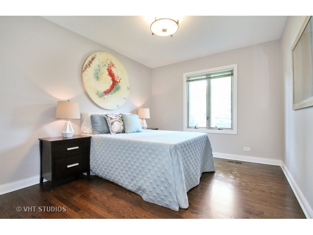 3154 Cherry Ln, Northbrook, IL 60062 photo 12