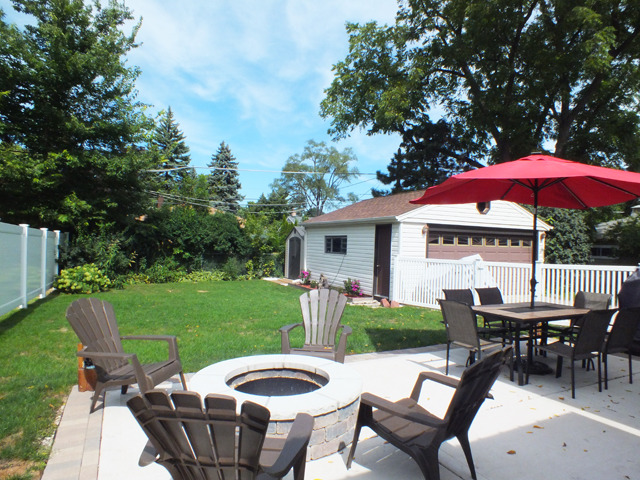 942 E Forest Ave, Des Plaines, IL 60018 photo 22