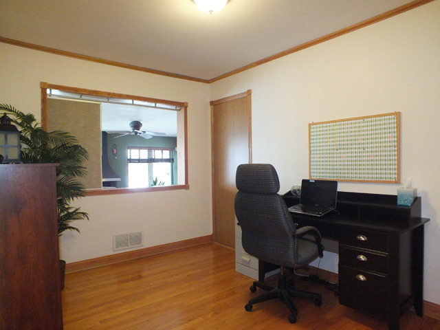 942 E Forest Ave, Des Plaines, IL 60018 photo 18