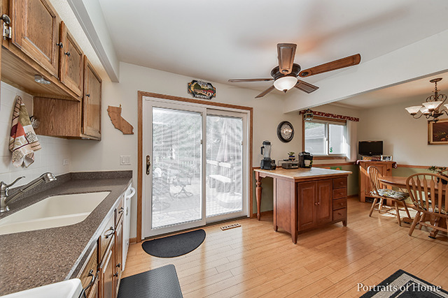 1516 Elm St, Wheaton, IL 60187 photo 4