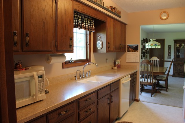 404 E Park St, Morrison, IL 61270 photo 17