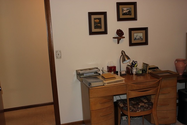 404 E Park St, Morrison, IL 61270 photo 8