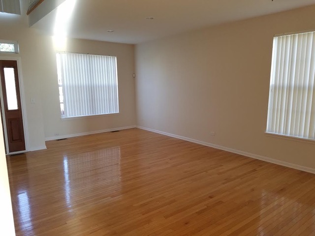 16417 Kingsbrook Dr, Crest Hill, IL 60403 photo 5