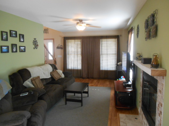 5710 Cobblestone Trl, Mchenry, IL 60050 photo 3