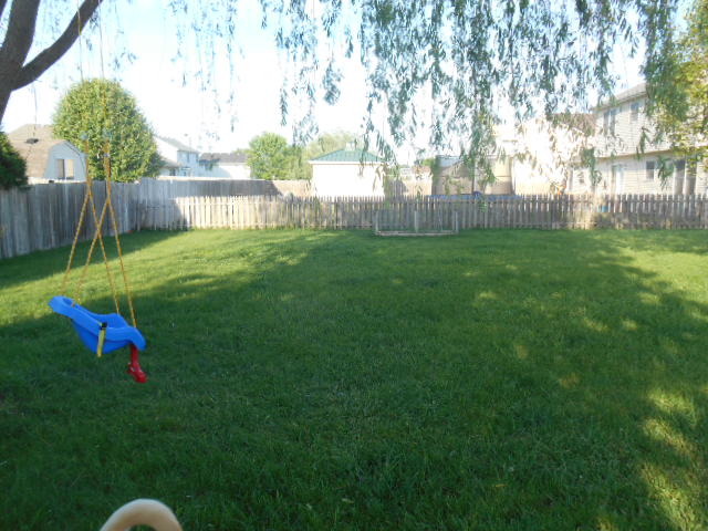 5710 Cobblestone Trl, Mchenry, IL 60050 photo 24