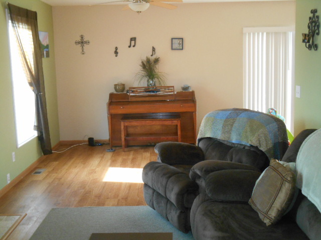 5710 Cobblestone Trl, Mchenry, IL 60050 photo 6