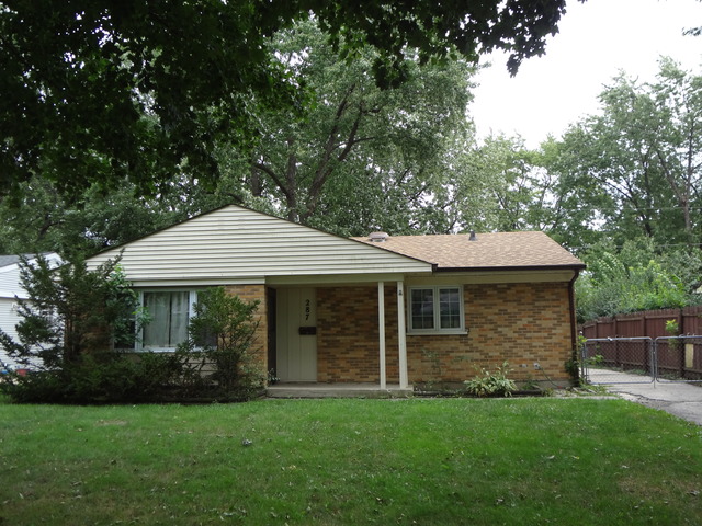 287 Renee Ter, Wheeling, IL 60090 photo 4