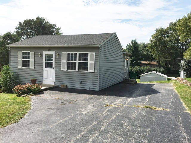 20 Hickory Rd, Cary, IL 60013 photo 2