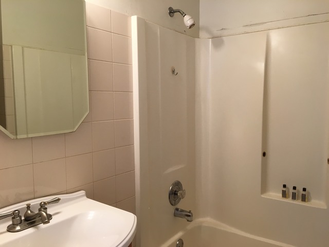 20 Hickory Rd, Cary, IL 60013 photo 11