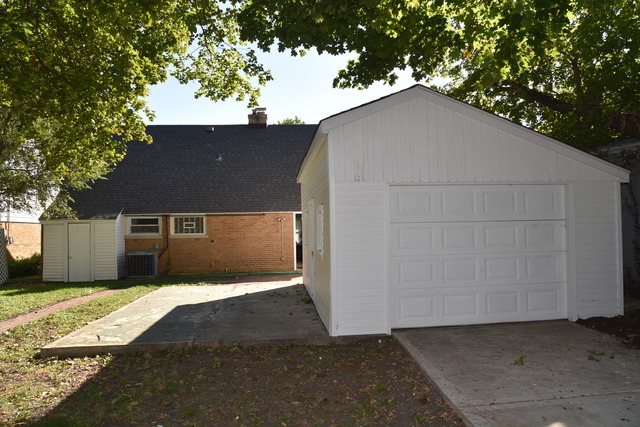 4136 Gage Ave, Lyons, IL 60534 photo 16