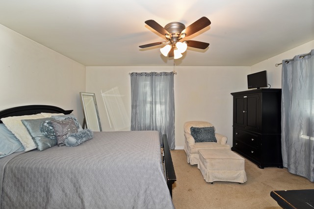 7720 W 80th St, Bridgeview, IL 60455 photo 8