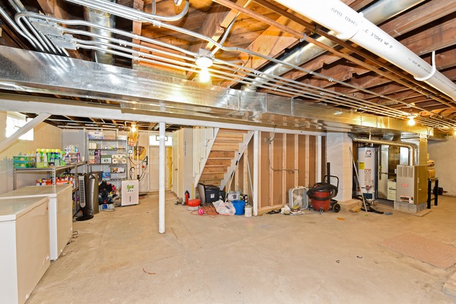 7720 W 80th St, Bridgeview, IL 60455 photo 7