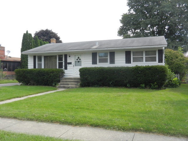 417 Elden Dr, Cary, IL 60013 photo 1