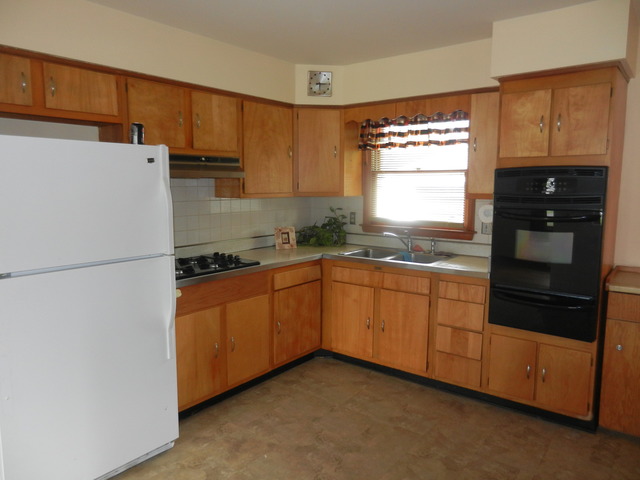 417 Elden Dr, Cary, IL 60013 photo 4