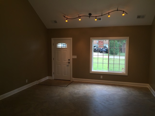 3003 Victoria Ave, Mchenry, IL 60050 photo 10