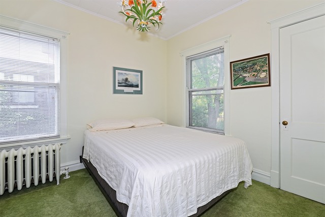 597 Webford Ave, Des Plaines, IL 60016 photo 9