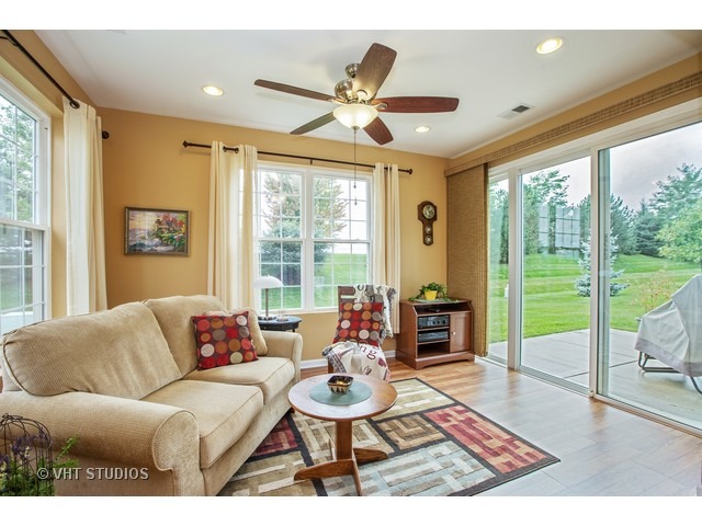 2847 Cascade Falls Cir, Elgin, IL 60124 photo 13