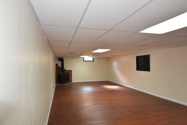 340 S Hale St, Addison, IL 60101 photo 15