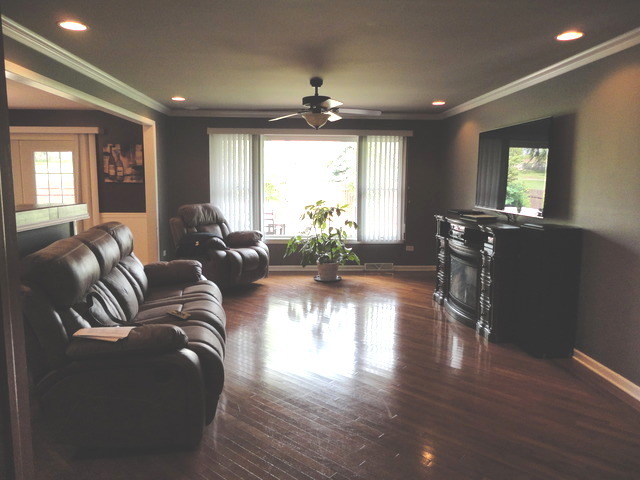 500 Thomas Dr, Morris, IL 60450 photo 5