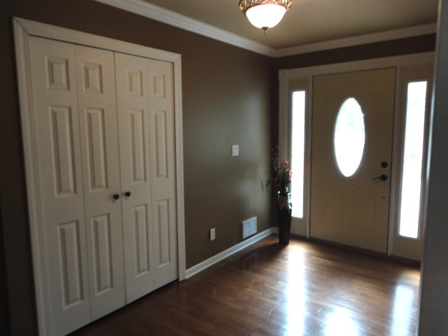 500 Thomas Dr, Morris, IL 60450 photo 4