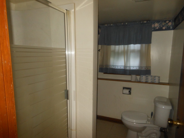 Undisclosed, Joliet, IL 60435 photo 10