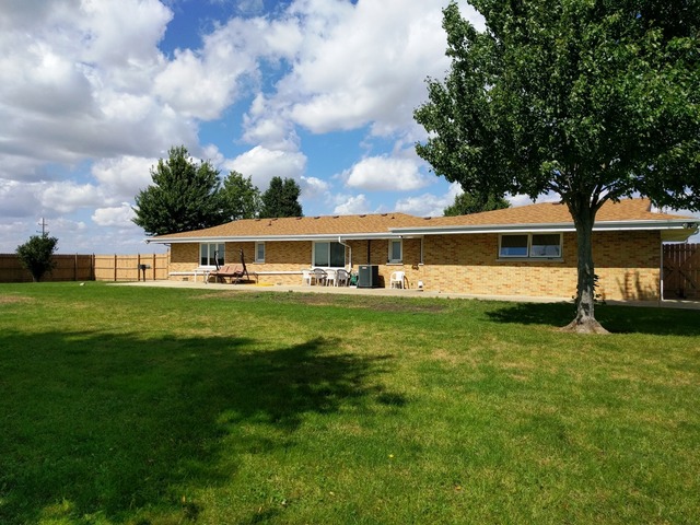 6945 E Rice Rd, Gardner, IL 60424 photo 13