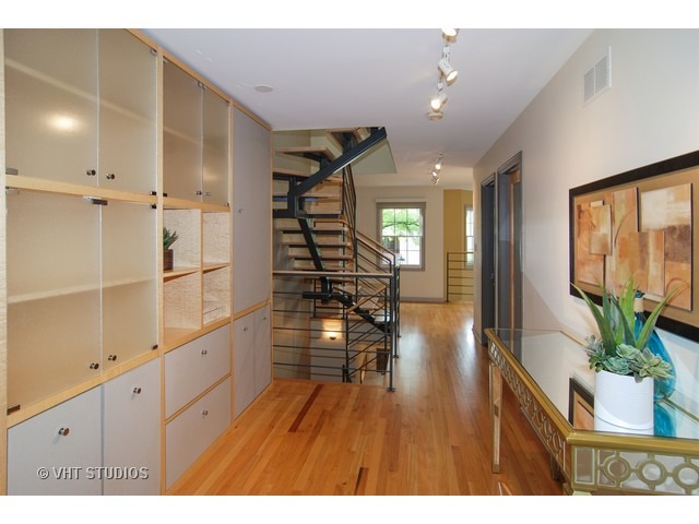 7728 Lake St, River Forest, IL 60305 photo 5