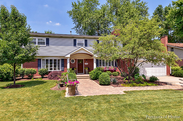 223 E Farnham Ln, Wheaton, IL 60189 photo 1