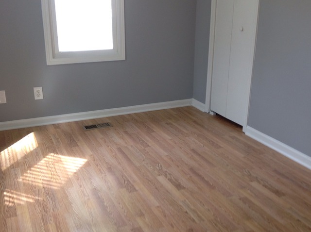 1204 Gates St, Aurora, IL 60505 photo 3