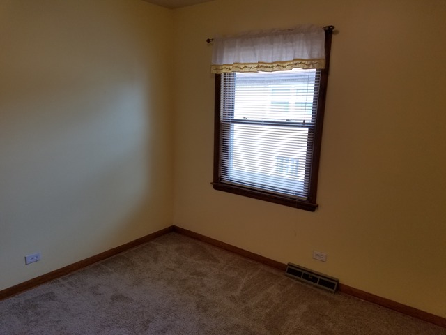 14319 Keystone Ave, Midlothian, IL 60445 photo 9