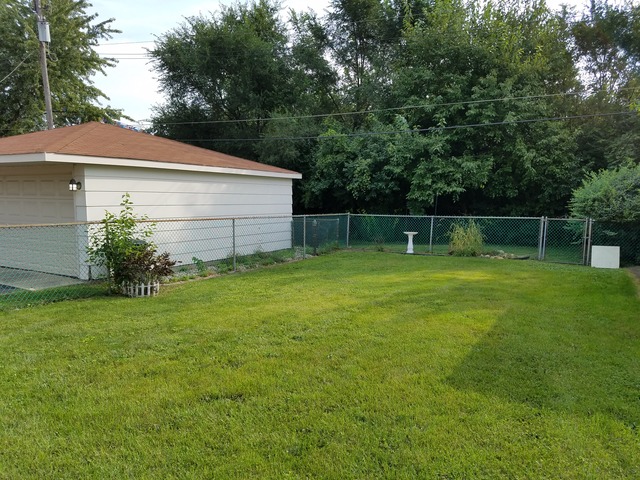 14319 Keystone Ave, Midlothian, IL 60445 photo 14
