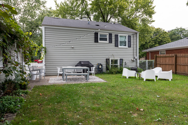 1832 E Liberty Dr, Wheaton, IL 60187 photo 21