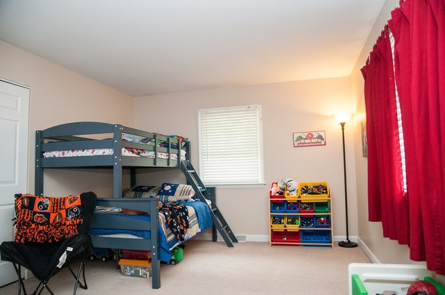 116 E Tyler St, Oswego, IL 60543 photo 8