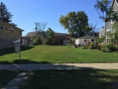 8917 Grant Ave, Brookfield, IL 60513 photo 1