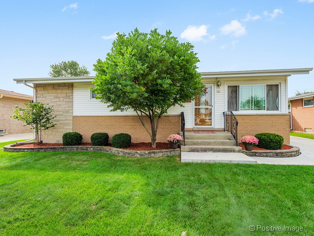 311 E Myrick Ave, Addison, IL 60101 photo 1
