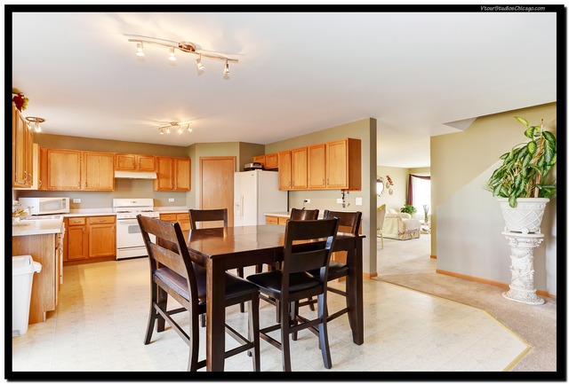 1810 Castle Ridge Dr, Plainfield, IL 60586 photo 6