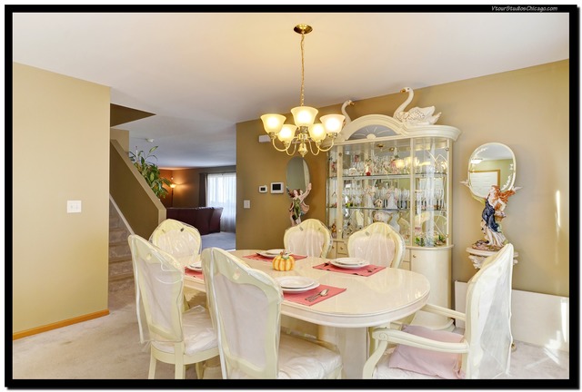 1810 Castle Ridge Dr, Plainfield, IL 60586 photo 4