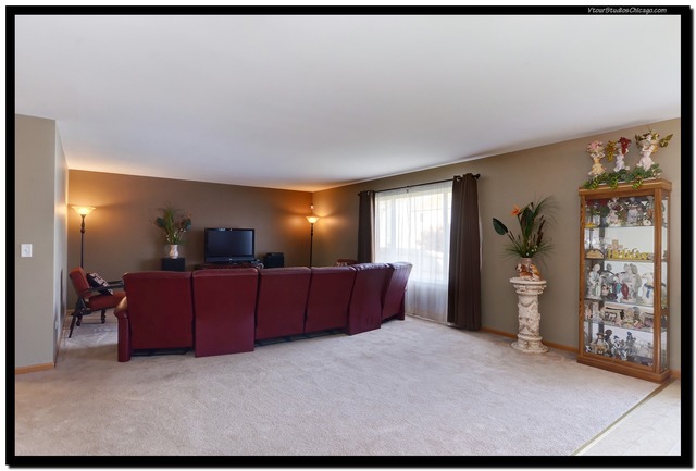 1810 Castle Ridge Dr, Plainfield, IL 60586 photo 9