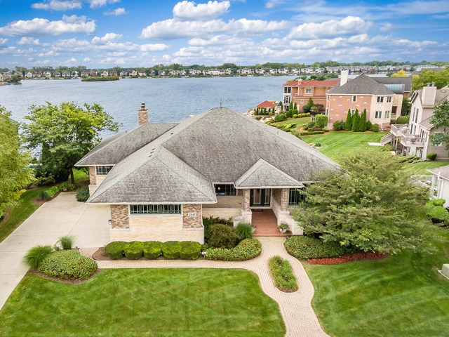 22845 Marina Dr, Plainfield, IL 60585 photo 2