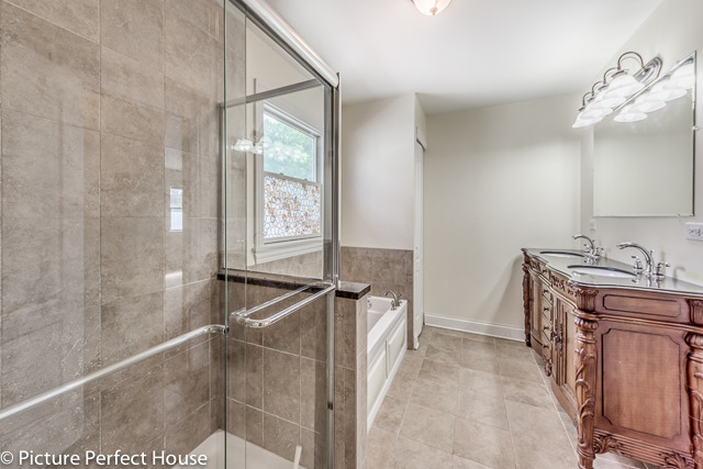 941 Mapleton Ave, Oak Park, IL 60302 photo 16