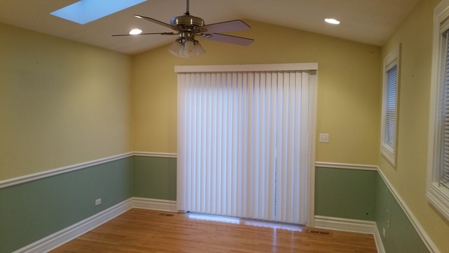 5831 N Austin Ave, Chicago, IL 60646 photo 3