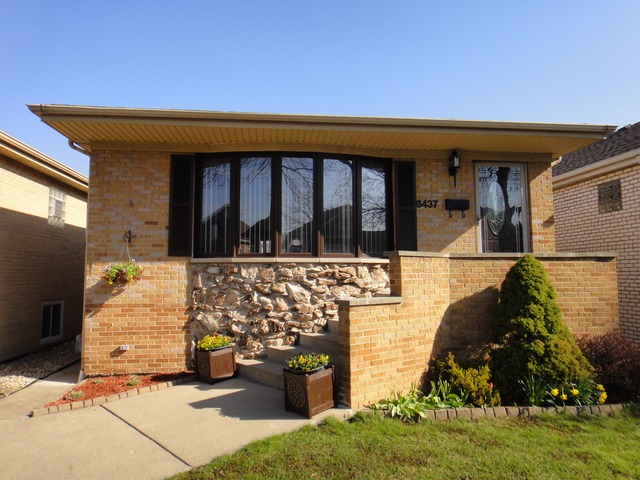 6437 27th Pl, Berwyn, IL 60402 photo 1